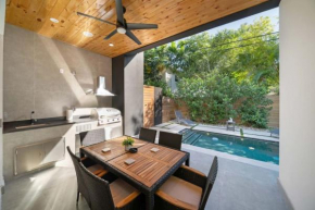Las Olas Zen Home with Pool and Hot Tub Near Beach